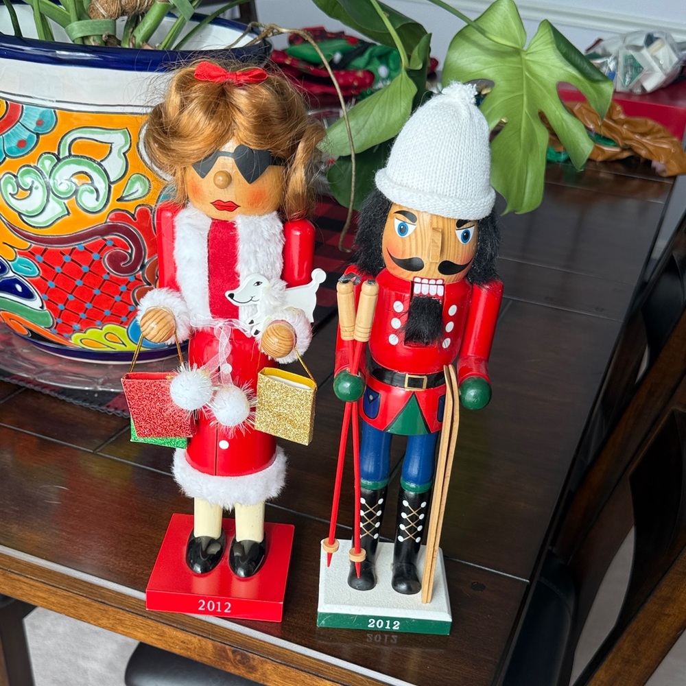 Festive Nutcracker Set with Red and Green Accents